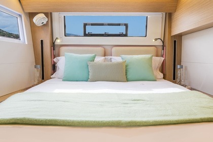 Noleggio Catamarano  Lagoon 51 Iconic  Castel Abbadessa