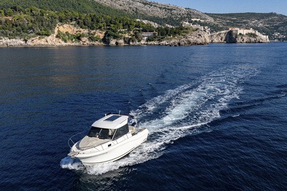 Charter Motorboat Jeanneau Merry Fisher 725 Dubrovnik