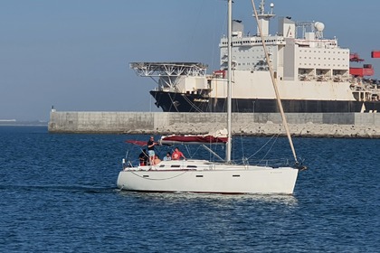 Noleggio Barca a vela Beneteau 39,3 Cadice