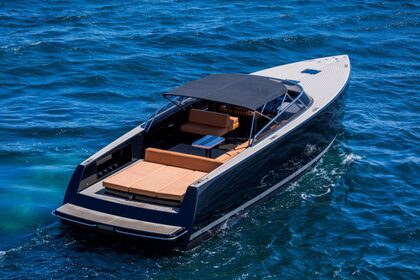 Hire Motorboat Vandutch Marine 40 Beaulieu-sur-Mer