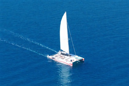 Location Catamaran DYS Rush 10 Fornells