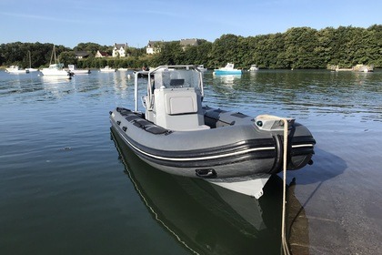 Rental Motorboat Highfield OM 590 Henvic
