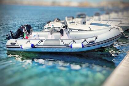 Charter Boat without licence  predator 5,50 Marzamemi