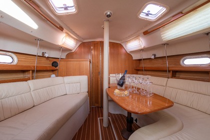 Verhuur Zeilboot Catalina 320 La Spezia