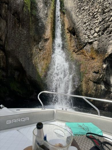 Positano Motorboat Barqa Q20 alt tag text