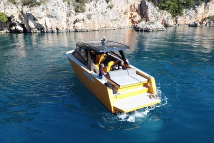 Miete Motorboot Colnago 35 Bol