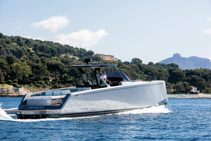 Verhuur Motorboot Pardo Yachts Pardo 43 Saint-Raphaël