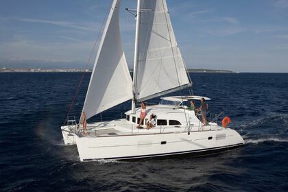 Charter Catamaran LAGOON 380 S2 Le Marin