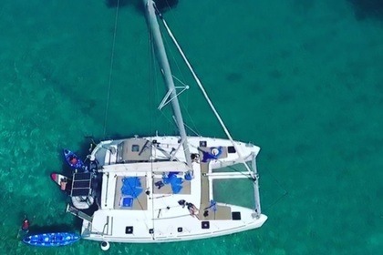 Charter Catamaran Lagoon Lagoon 400 Mykonos