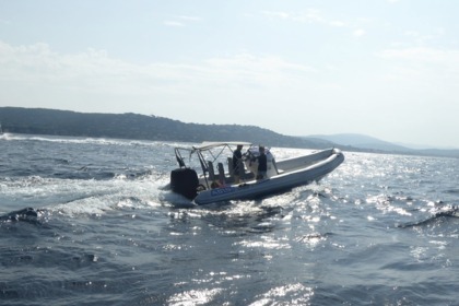 Miete RIB asis 7M20 ASIS 7M20 Saint-Tropez
