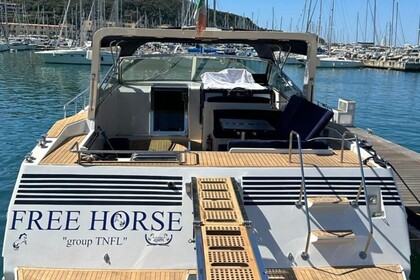 Verhuur Motorboot Piantoni 46 Open Punta Ala