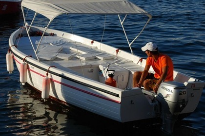 Charter Boat without licence  Parisi Lancia Ponza 600 Ponza