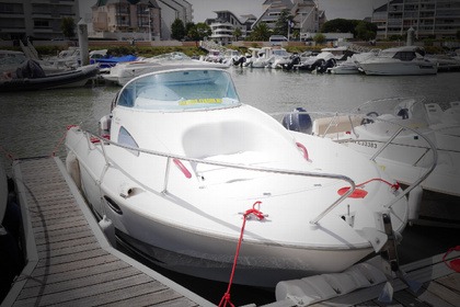 Location Bateau à moteur BENETEAU FLYER 750 La Baule-Escoublac