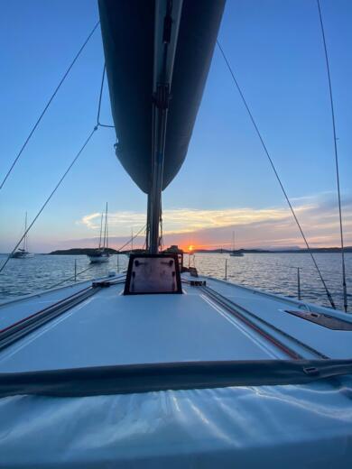 Bormes-les-Mimosas Sailboat Beneteau Beneteau Oceanis 48 alt tag text