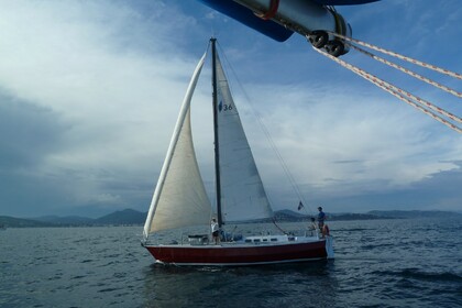 Hire Sailboat Amateur Trireme 38 Antibes