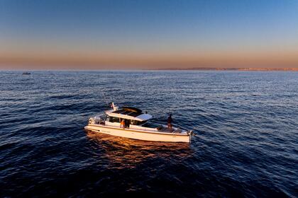 Charter Motorboat Axopar 37 XC Saint Julian's