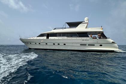 Location Yacht Canados 86 Fly Monte-Carlo