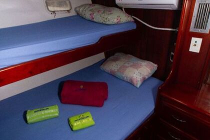 Aluguel Iate a motor LAN SILVAV RA Ibirubá