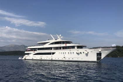 Location Yacht MS Ambassador Split