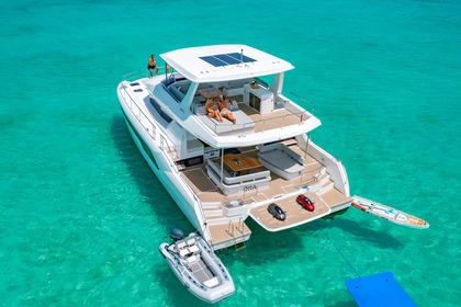 Rental Catamaran Robertson & Caine Léopard 53ft Marigot