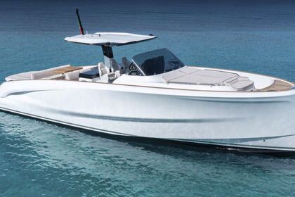 Charter Motorboat Solaris Power 44 Porto Cervo
