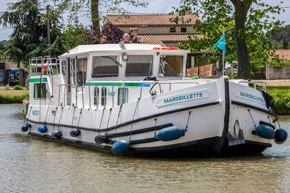 Czarter Houseboat Pénichette Flying Bridge 1400 FB Lattes