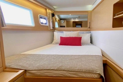 Location Catamaran Lagoon 450F La Paz