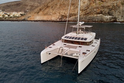 Verhuur Catamaran Lagoon Lagoon 52f Ibiza