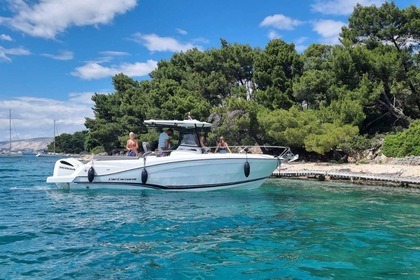 Czarter Łódź motorowa Jeanneau Cap camarat 9.0CC Krk