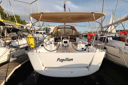 Rental Sailboat DUFOUR DUFOUR 350 GRAND LARGE Šibenik
