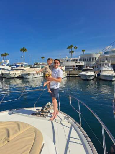 Costa Adeje Motorboat Beneteau Antares 42 alt tag text