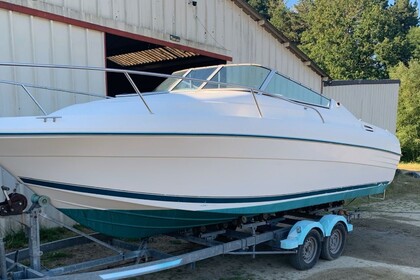 Charter Motorboat Jeanneau Leader 705 Bénodet