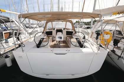 Czarter Jacht żaglowy DUFOUR 430 Trogir