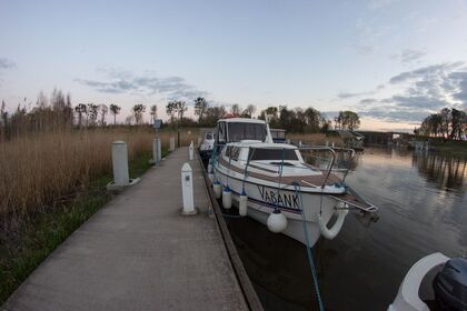 Czarter Łódź motorowa Weekend 820 Elbląg