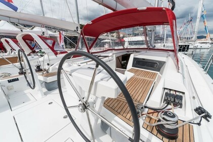 Charter Sailboat Beneteau Oceanis 46.1 Pomer