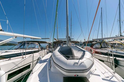 Ενοικίαση Ιστιοπλοϊκό σκάφος Bavaria Yachtbau Bavaria C42 Λευκάδα