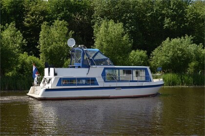 Verhuur Woonboot De Drait Safari Houseboat 1050 Drachten