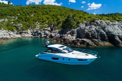 Charter Motor yacht Beneteau Gran Turismo 40 Hvar