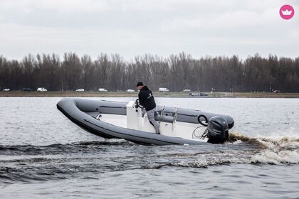 Miete RIB Tornado 580t Marseille