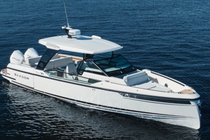 Charter Motorboat Saxdor 320 GTO Port Adriano