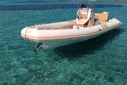 Miete RIB Flyer by BWA Flyer 747 La Maddalena