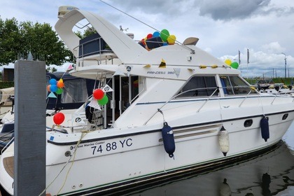 Miete Motorboot Princess 380 Drimmelen