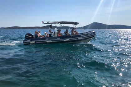 Aluguel Semi Rígido Roko 750 Šibenik