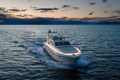 Ενοικίαση Μηχανοκίνητο γιοτ Ferretti 620 Αίγινα