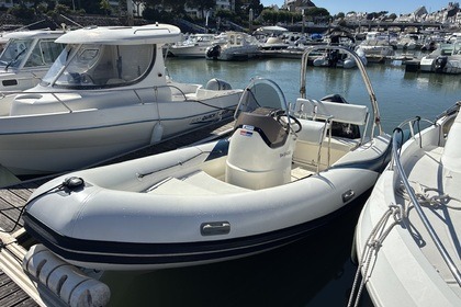 Rental RIB Valiant 650 cruiser Le Pouliguen