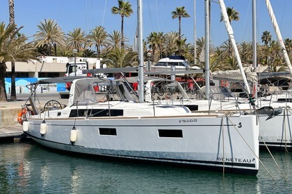 Miete Segelboot Beneteau Oceanis 35.1 Barcelona