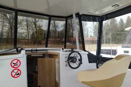 Hyra båt Motorbåt Calipso Calipso 750 Piękna Góra