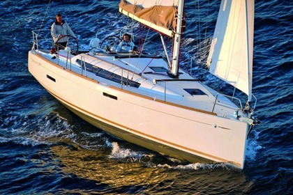 Verhuur Zeilboot Jeanneau Sun Odyssey 389 Nieuwpoort