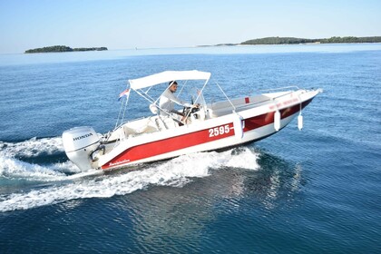 Hire Motorboat NAVALPLASTICA emy 19 Croatia
