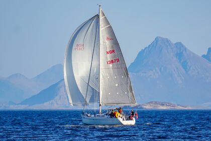 Rental Sailboat DUFOUR 34 E Performance Bodø